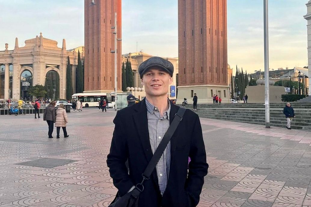 Students exploring Barcelona